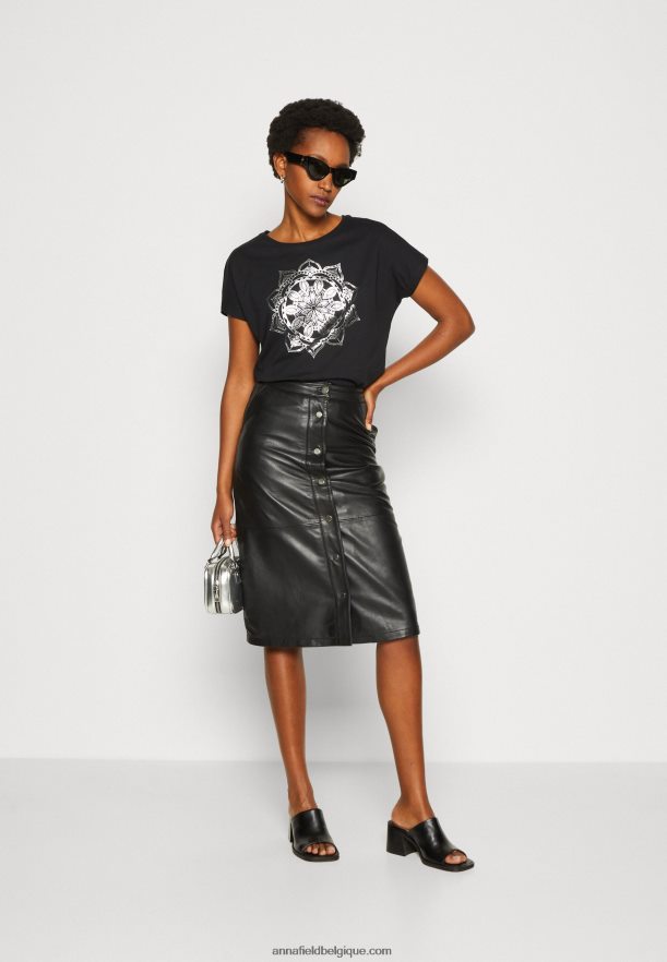 femmes t-shirt imprimé noir Anna FieldNHH26B332