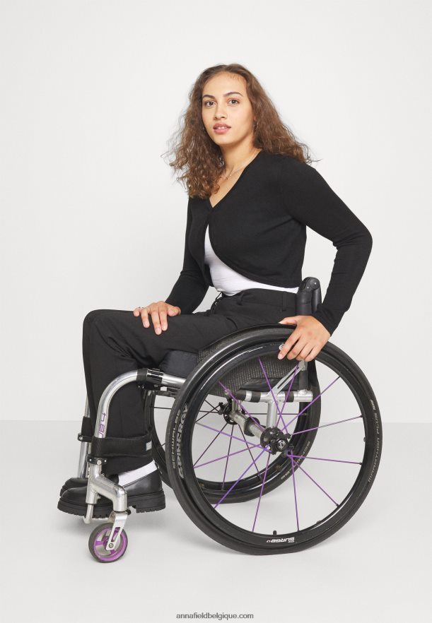 femmes gilet noir Anna FieldNHH26B832