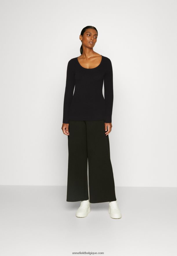 femmes pull détail boutons noir Anna FieldNHH26B848